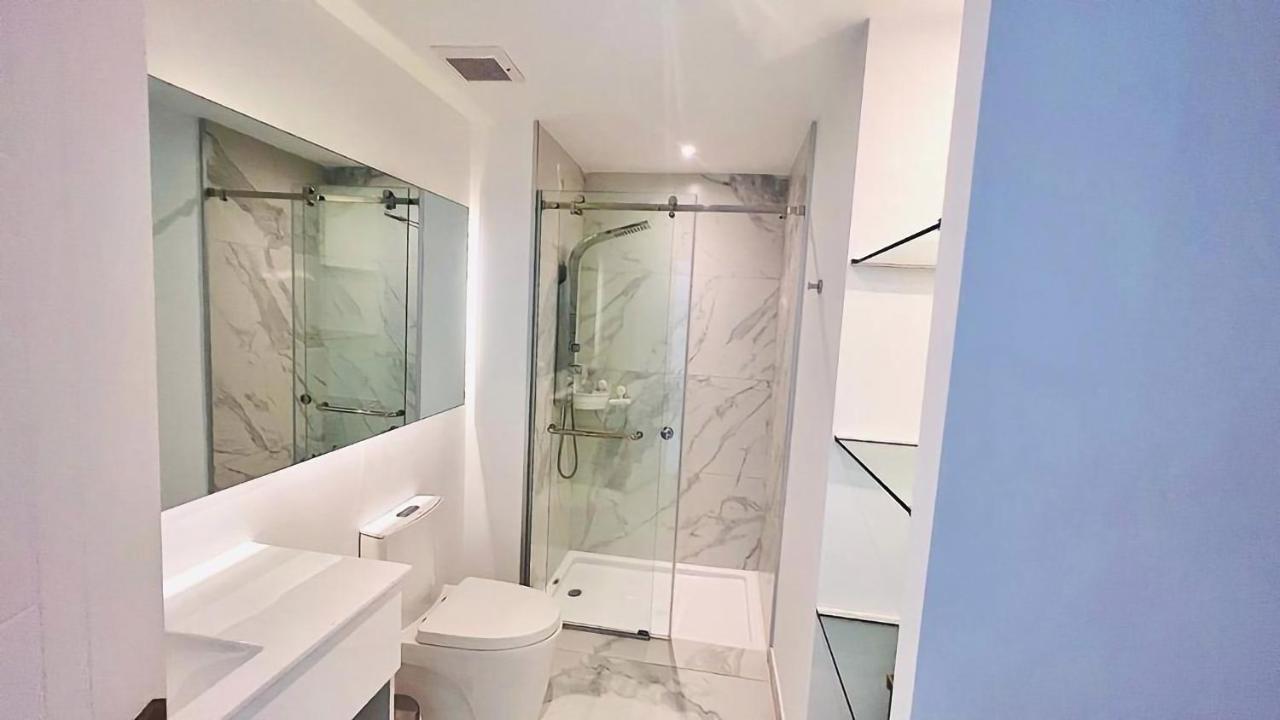 Luxury With Pool And Golf View Apartment *